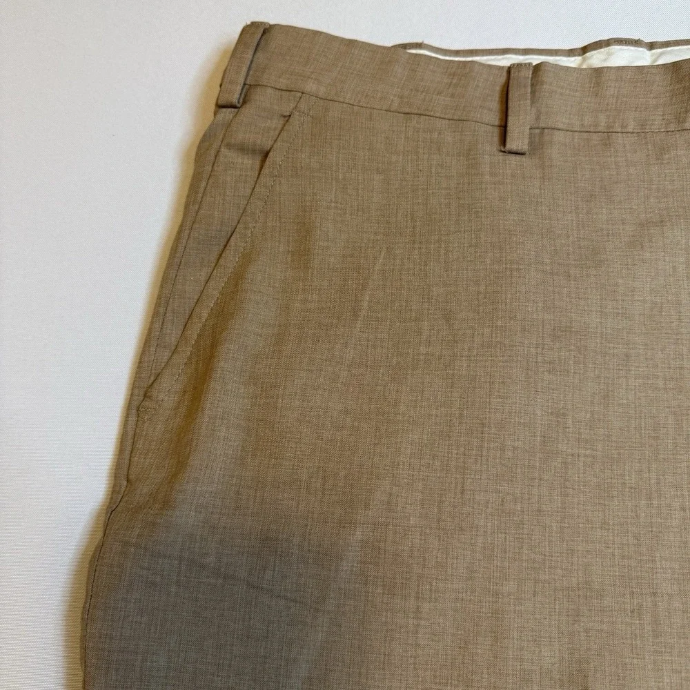 Tom James Dress Shorts‎ Men 40 Flat Front Regular Fit Tan Lightweight Chino